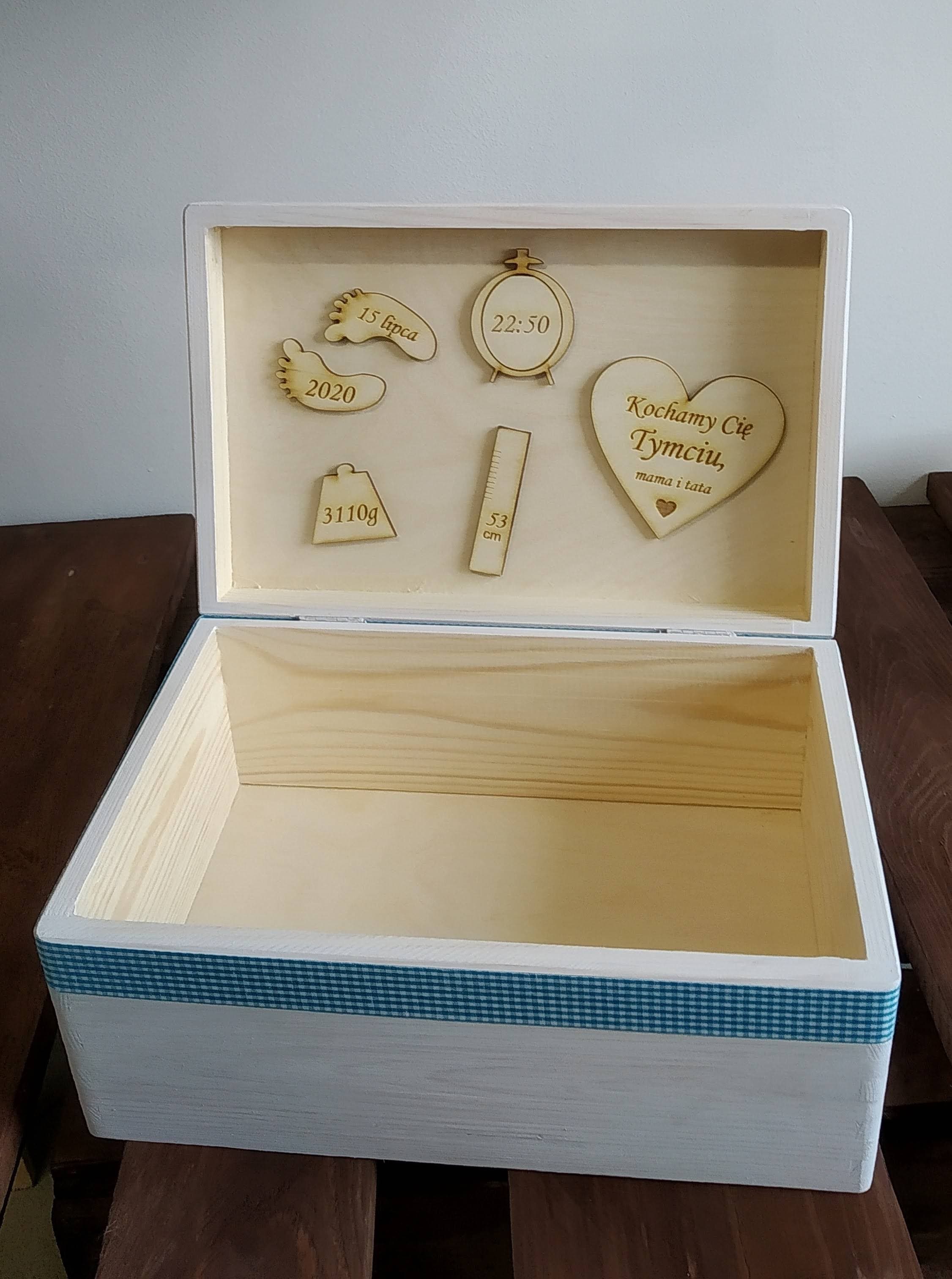 Skrzynka metryczka 20x30