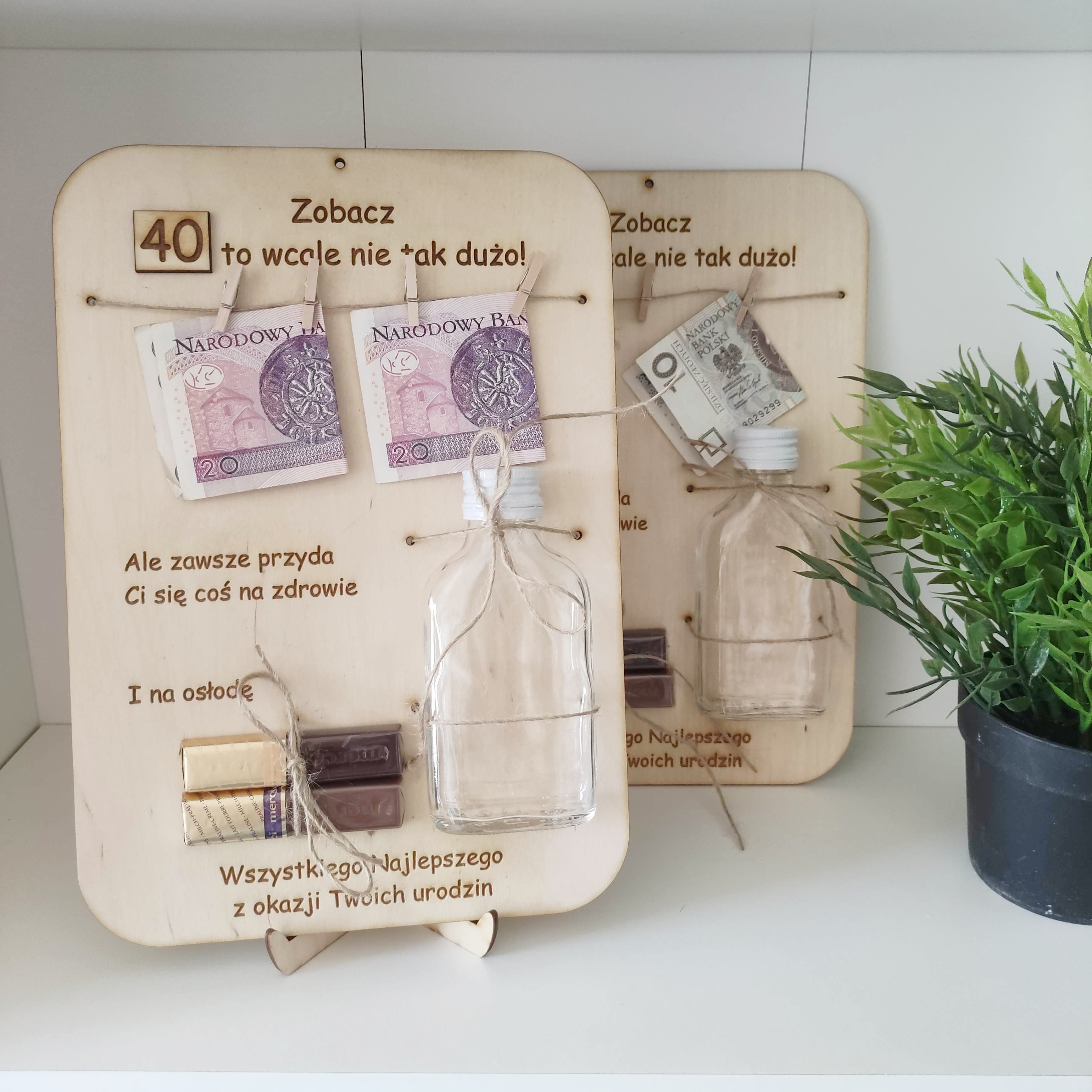 Tabliczka urodzinowa z butelką