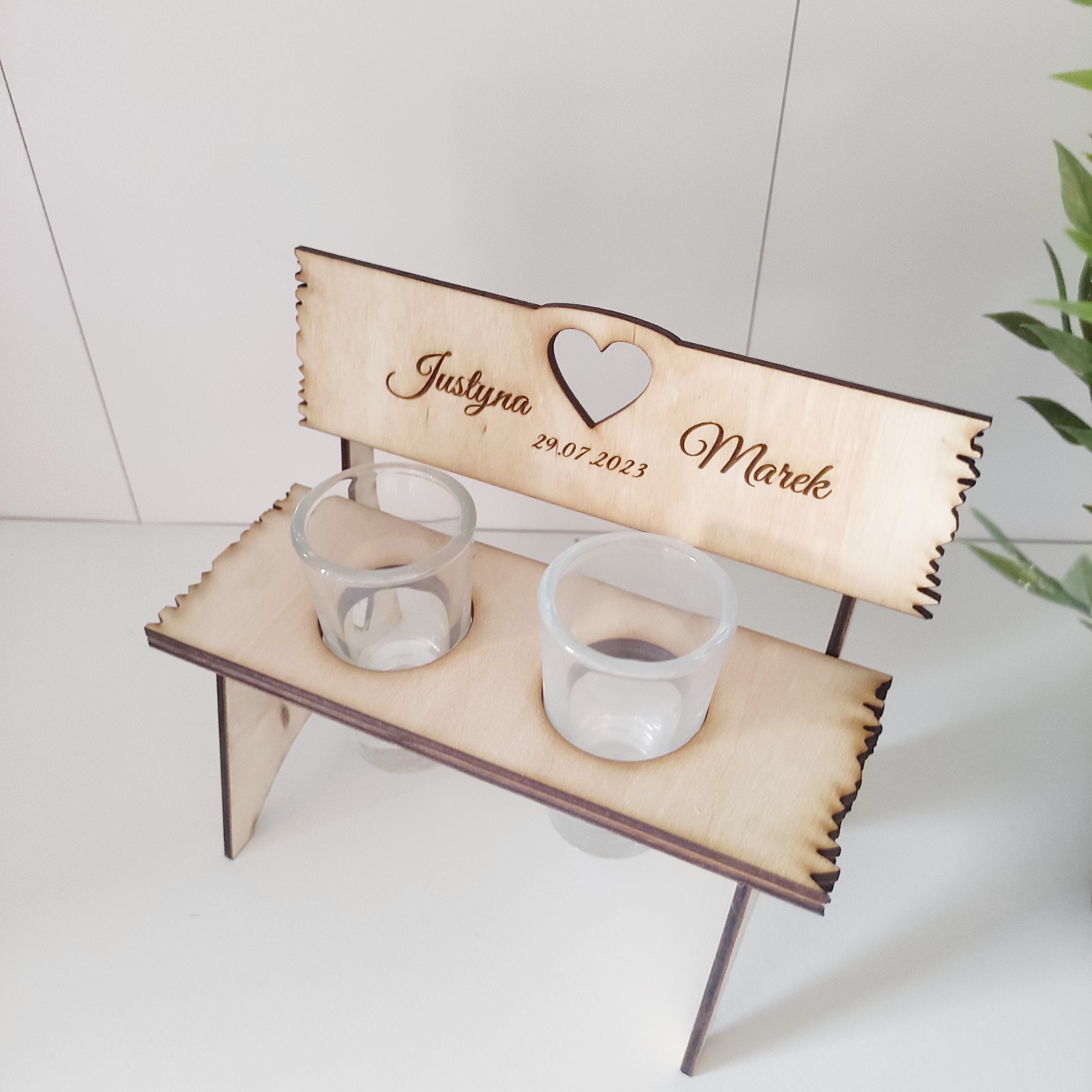 Ławeczka z kieliszkami